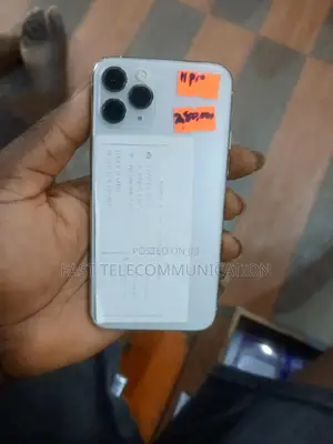Apple iPhone 11 Pro 64 GB White