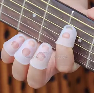 4pcs Silicone Guitar Finger Picks - Ideal for Beginners - Comfortable