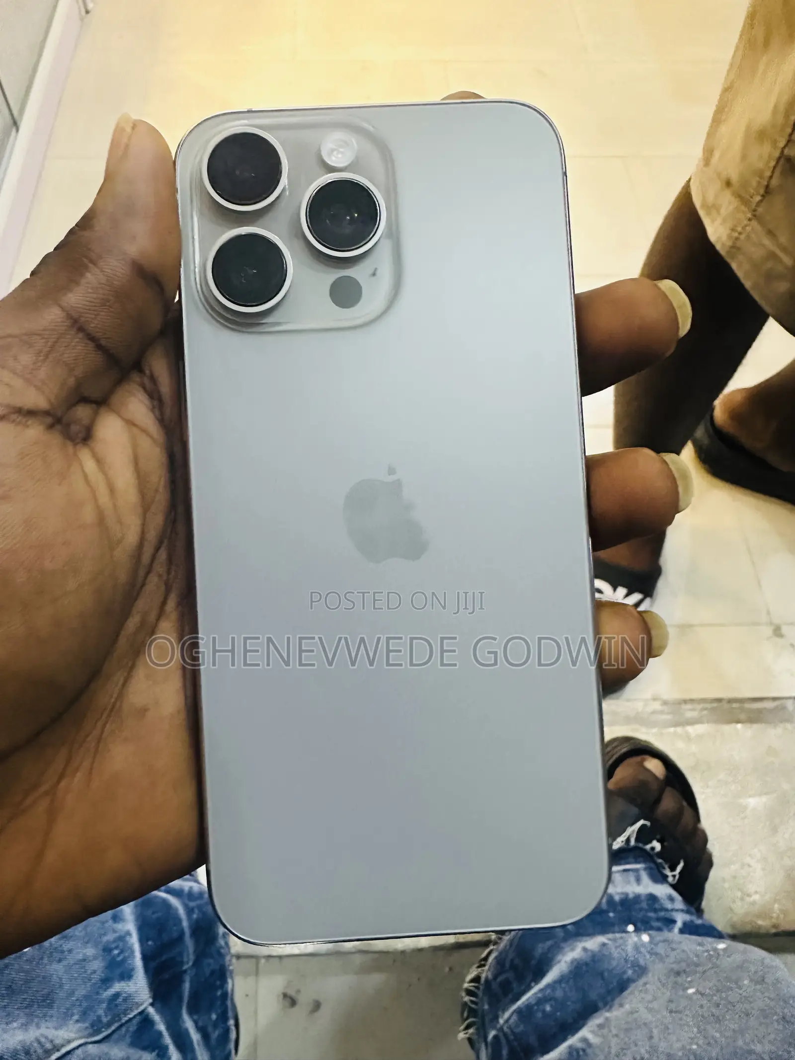 Apple iPhone 15 Pro Max 256 GB Silver