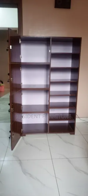 Conjoined Shoe Rack