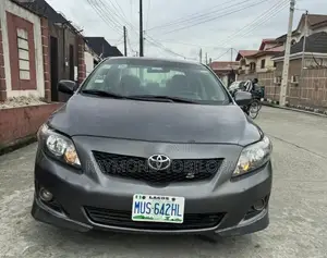 Toyota Corolla 2009 Gray
