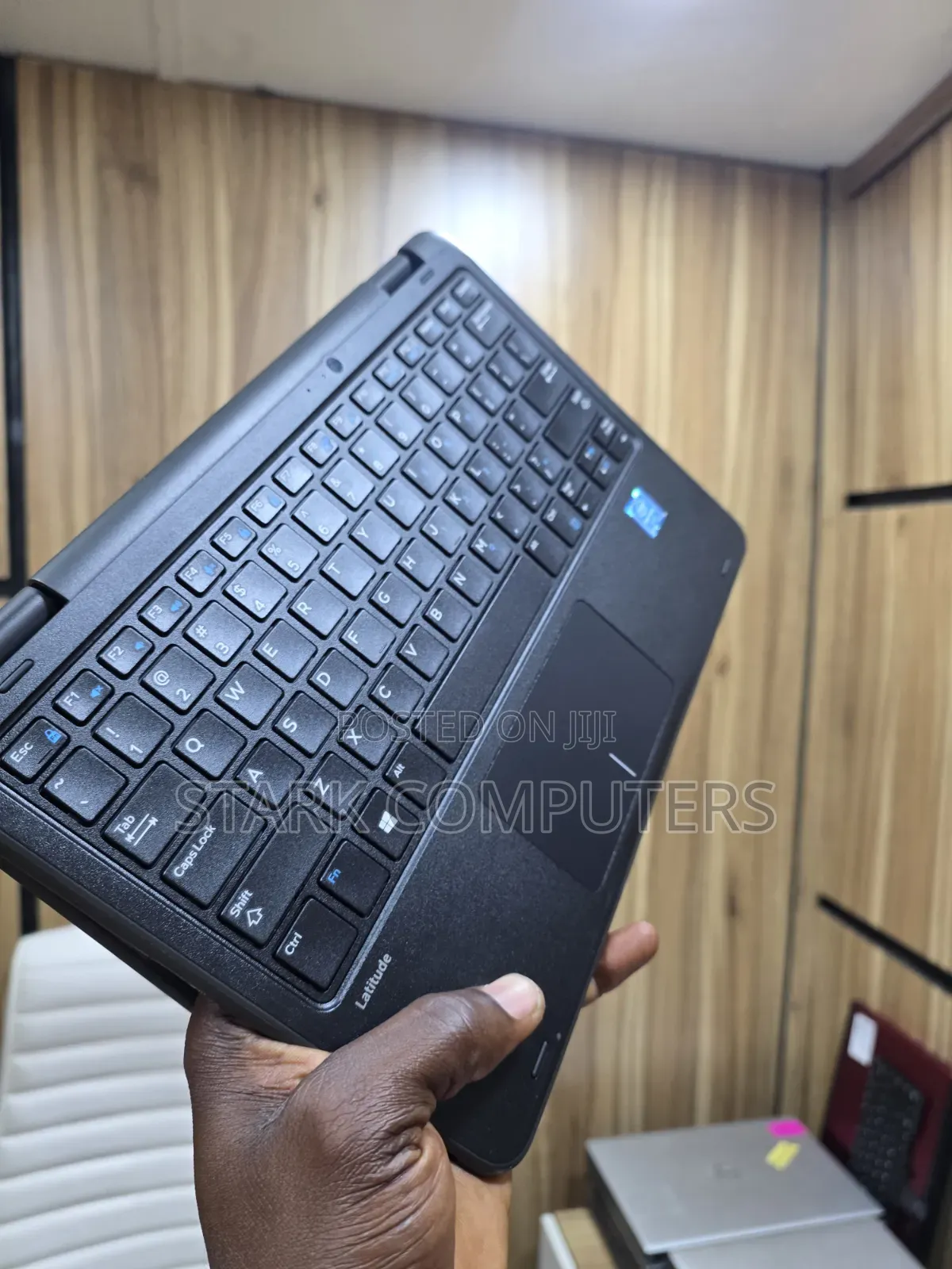 Laptop Dell Latitude 3189 4GB Intel Pentium SSD 128GB