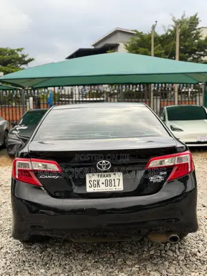 Toyota Camry SE 4dr Sedan (2.5L 4cyl 6A) 2013 Black