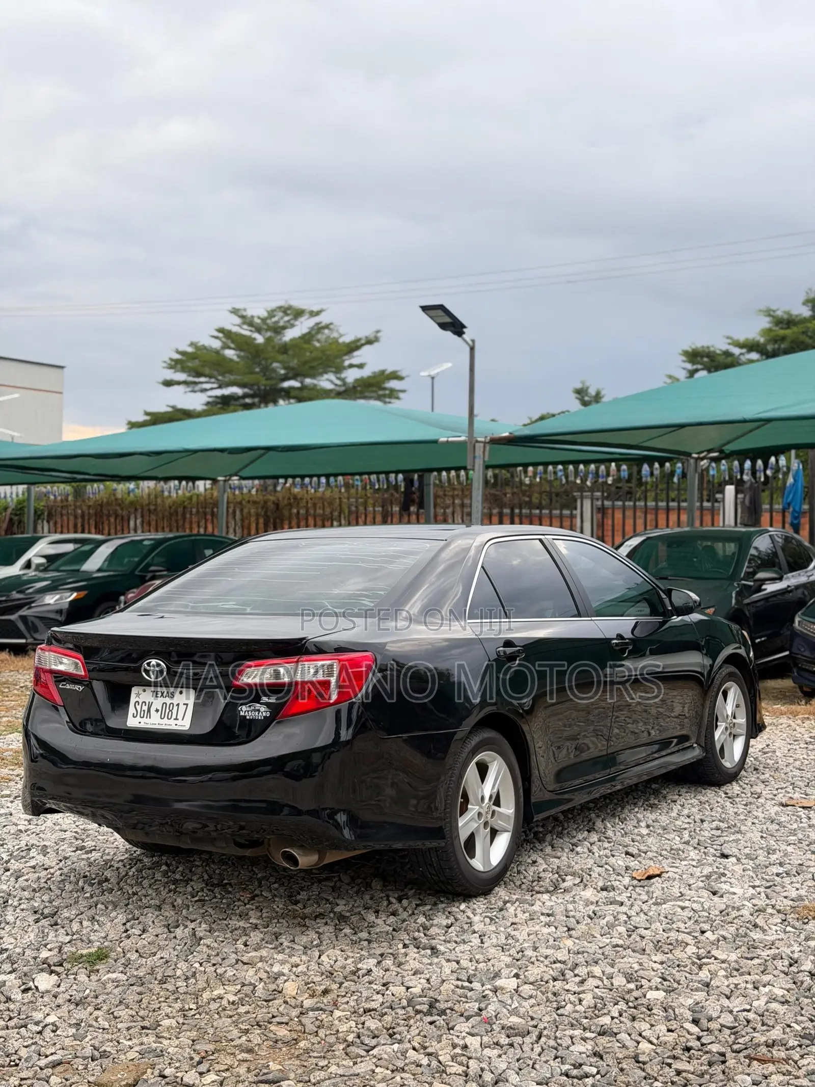 Toyota Camry SE 4dr Sedan (2.5L 4cyl 6A) 2013 Black