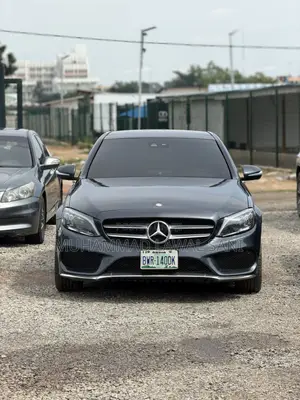 Mercedes-Benz C300 2015 Gray