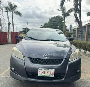 Toyota Matrix 2010 Gray