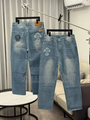 Stock Baggy Jeans