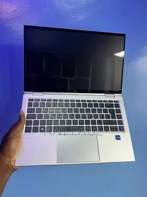 Laptop HP EliteBook 1040 G8 32GB Intel Core i7 SSD 512GB