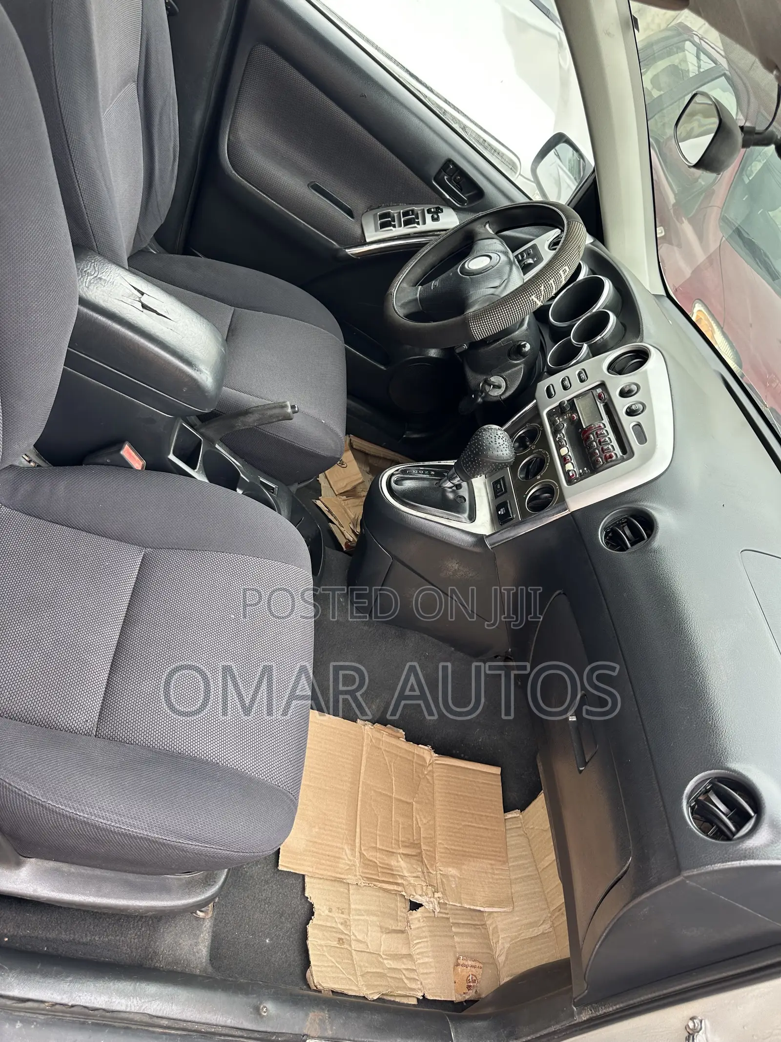 Pontiac Vibe Automatic 2003 Silver