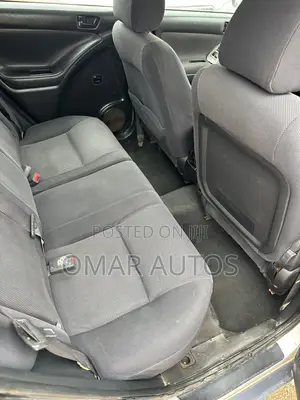 Pontiac Vibe Automatic 2003 Silver