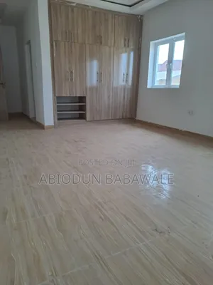 3bdrm Apartment in Wuye Abuja for rent