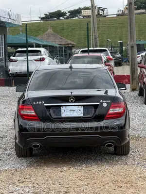 Mercedes-Benz C300 Sport 4Matic Sedan AWD (3.0L 6cyl 7A) 2012 Black