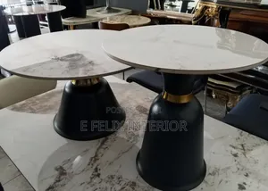 1+1 Round Center Table