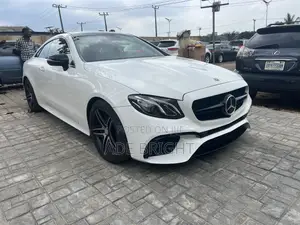 Mercedes-Benz C400 2018 White
