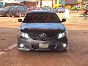 Toyota Camry 2011