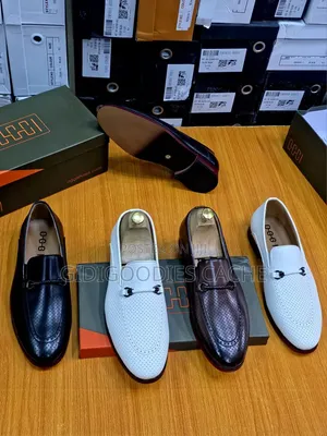 Men's Perforated Leather Horsebit Loafers in 40-46