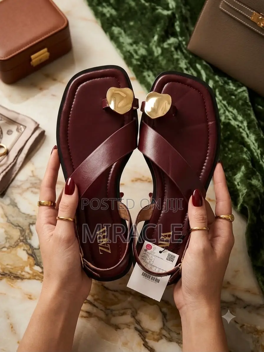 Slippers, Heel