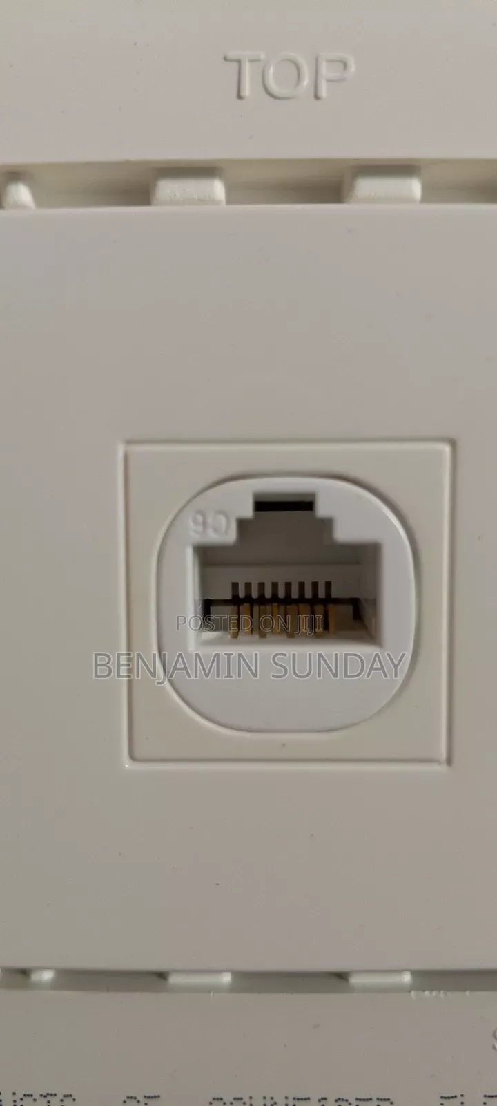 Schneider Data Socket
