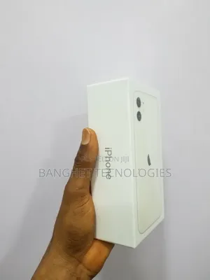 New Apple iPhone 11 128 GB White