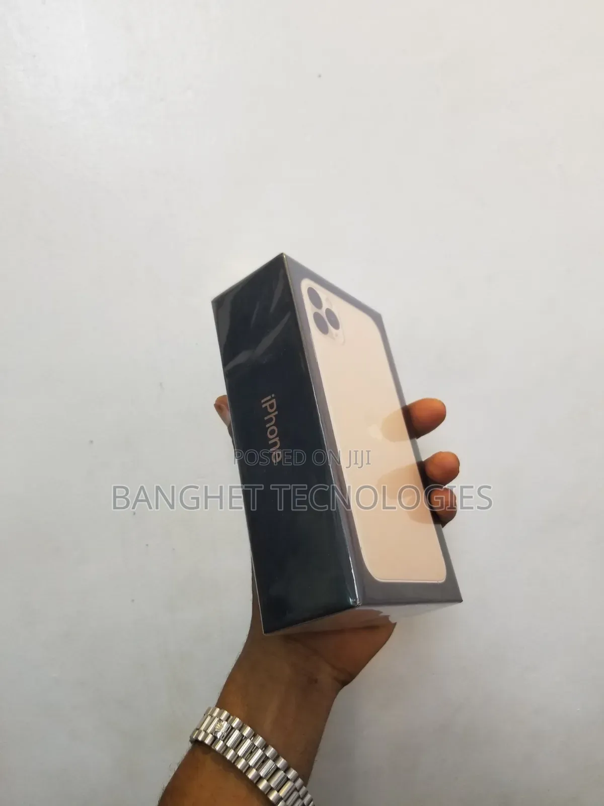 New Apple iPhone 11 Pro 256 GB Gold