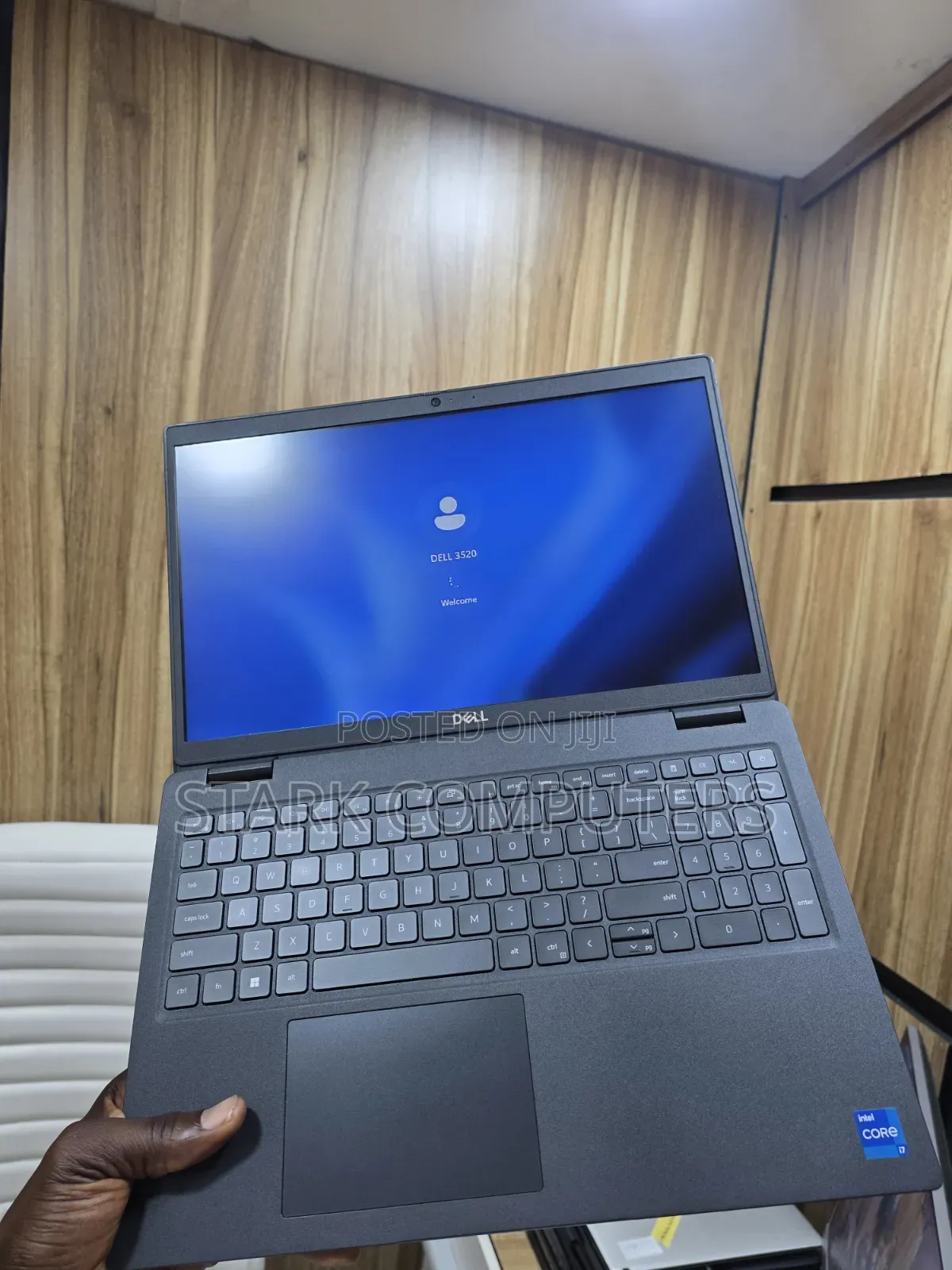Laptop Dell Latitude 3520 16GB Intel Core i7 SSD 512GB