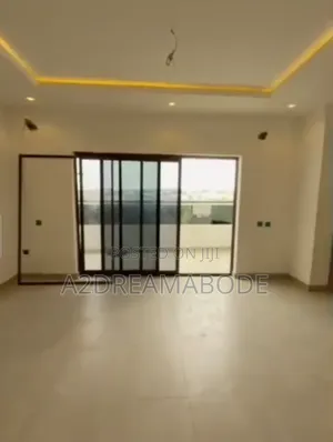 3bdrm Apartment in Ogudu for sale