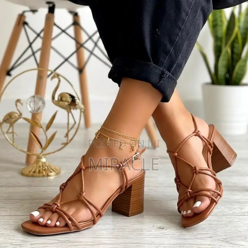 Slippers, Heel