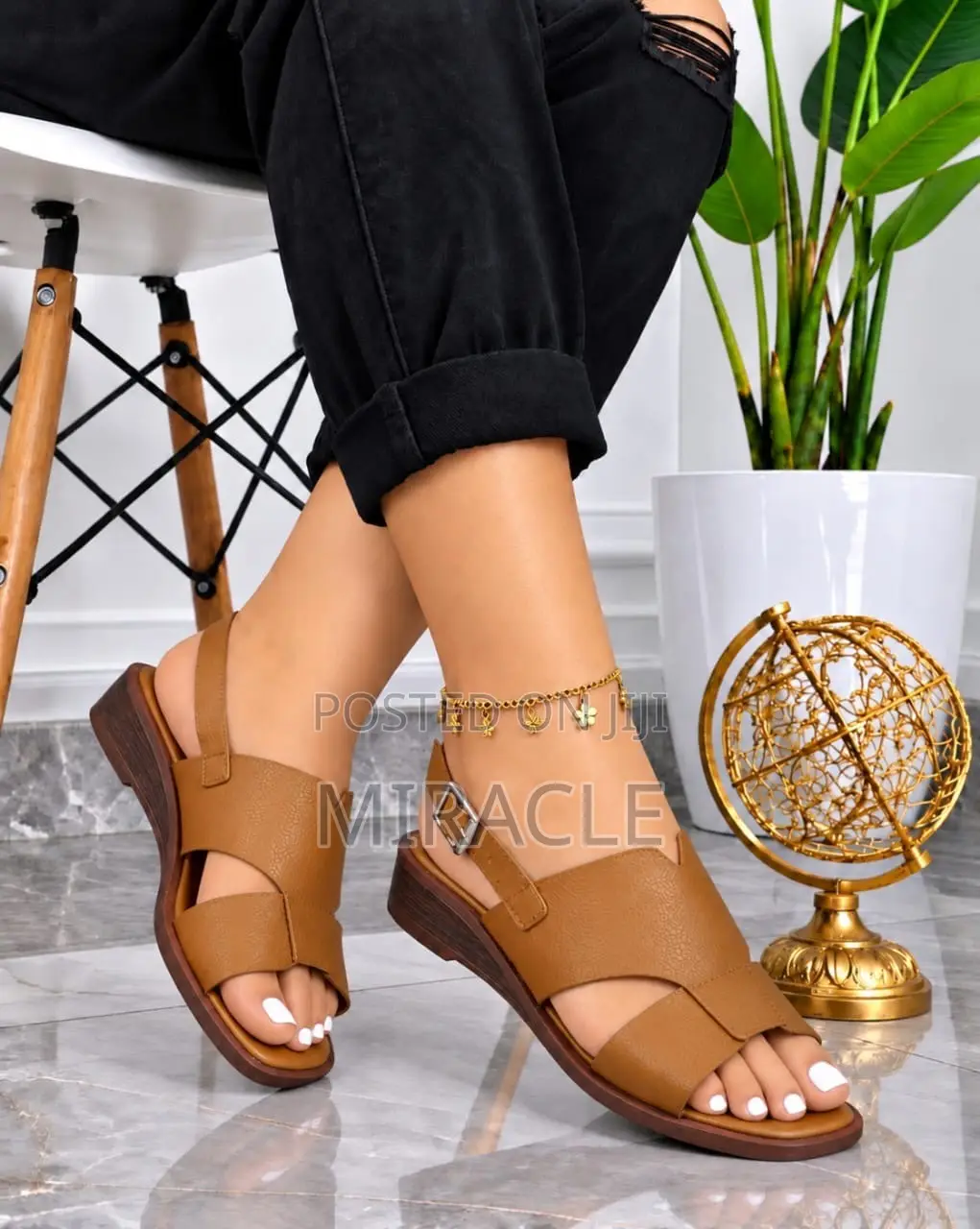 Slippers, Heel