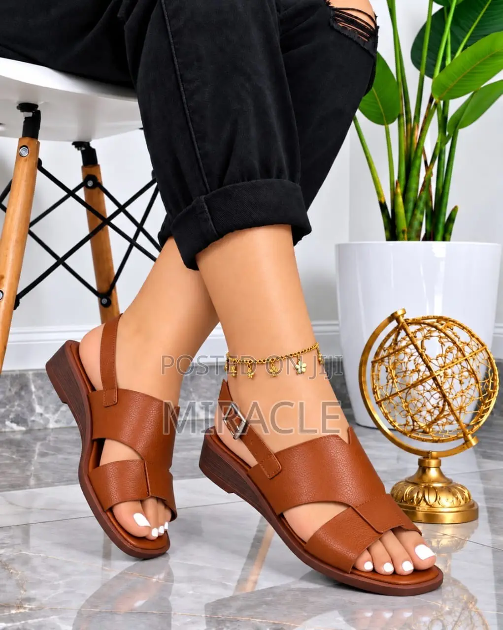 Slippers, Heel