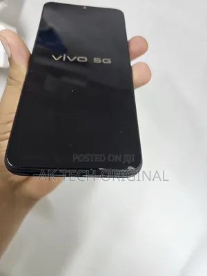 Vivo Y73s 128 GB Black