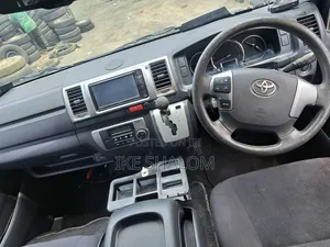 Toyota HiAce 2007 Black
