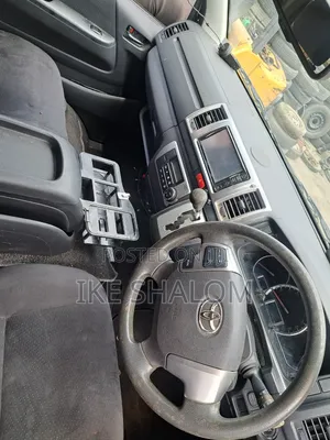 Toyota HiAce 2007 Black