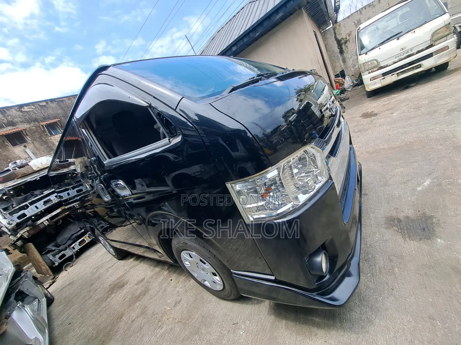 Toyota HiAce 2007 Black