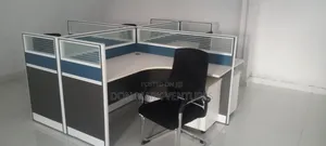 Work Station Table