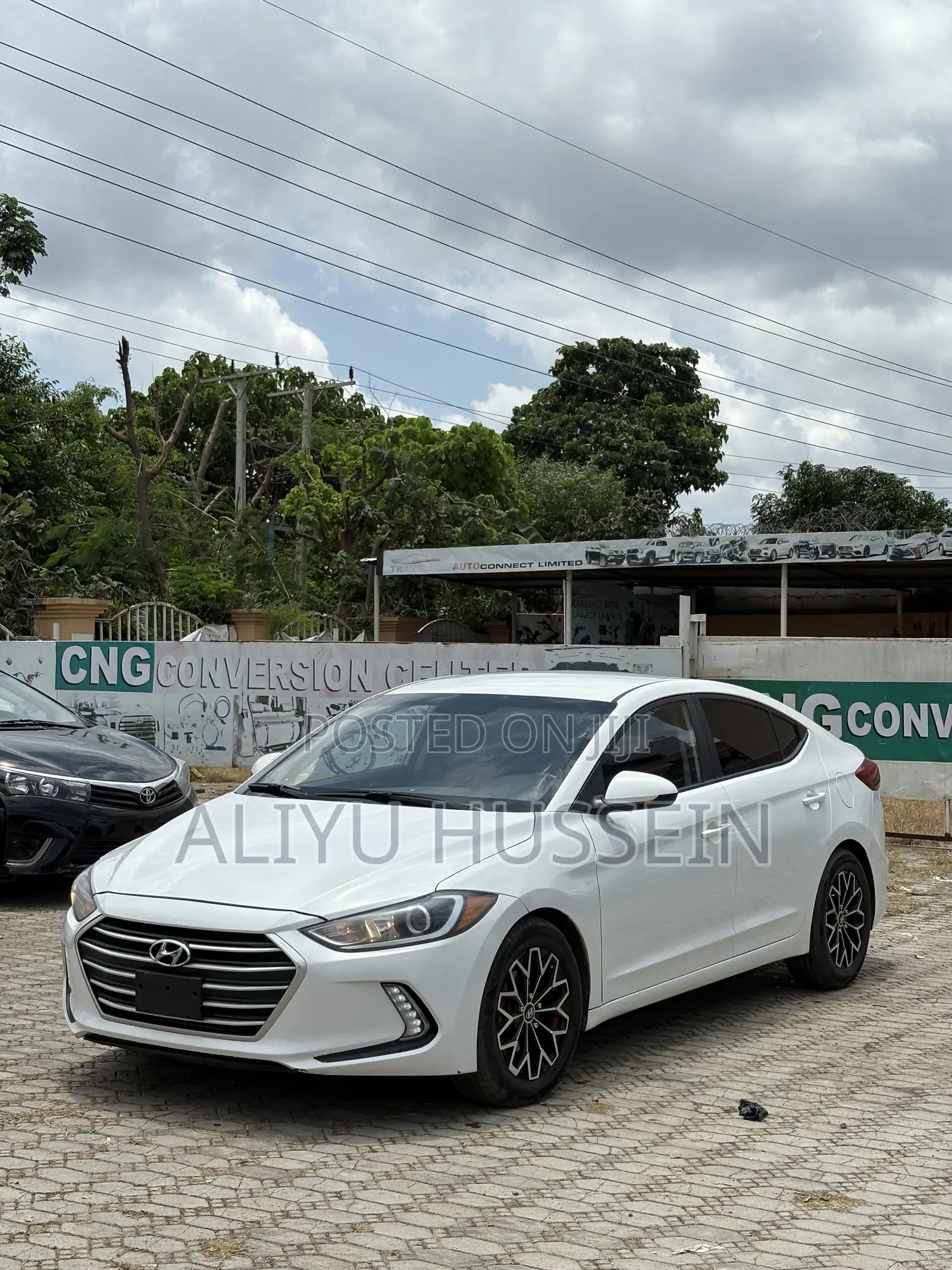Hyundai Elantra 2017 White