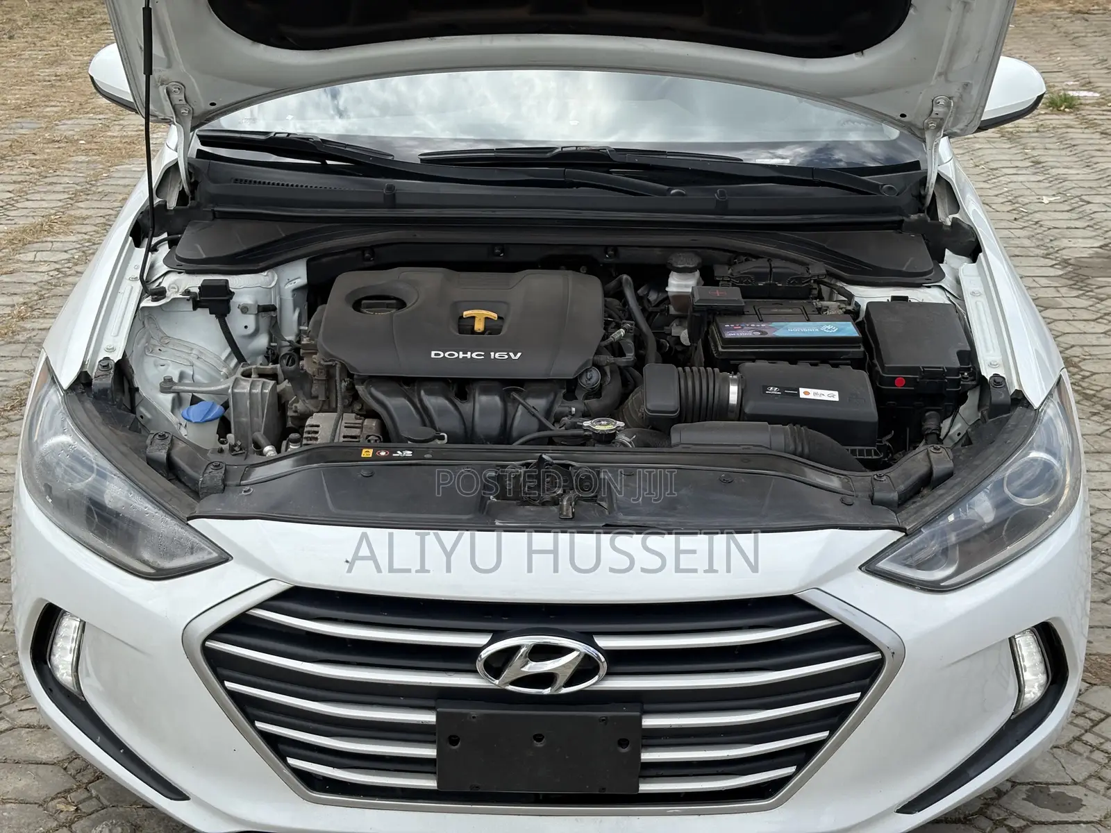 Hyundai Elantra 2017 White