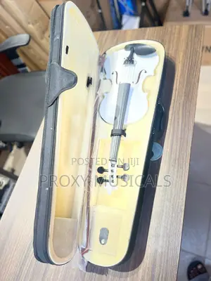 Yamaha 4/4 White Violin