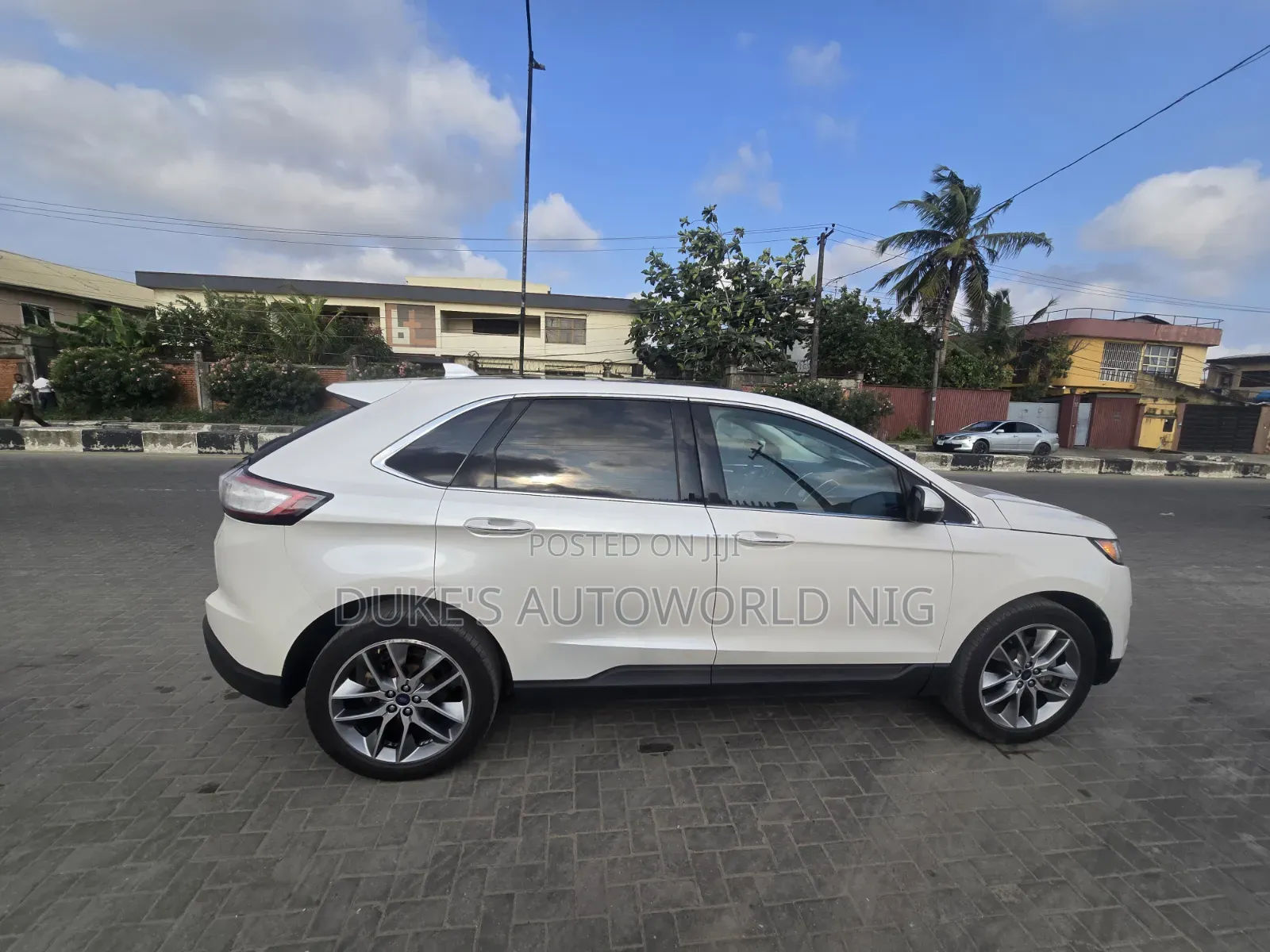 Ford Edge Titanium 4dr AWD (2.0L 4cyl 6A) 2016 White