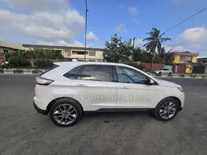 Ford Edge Titanium 4dr AWD (2.0L 4cyl 6A) 2016 White