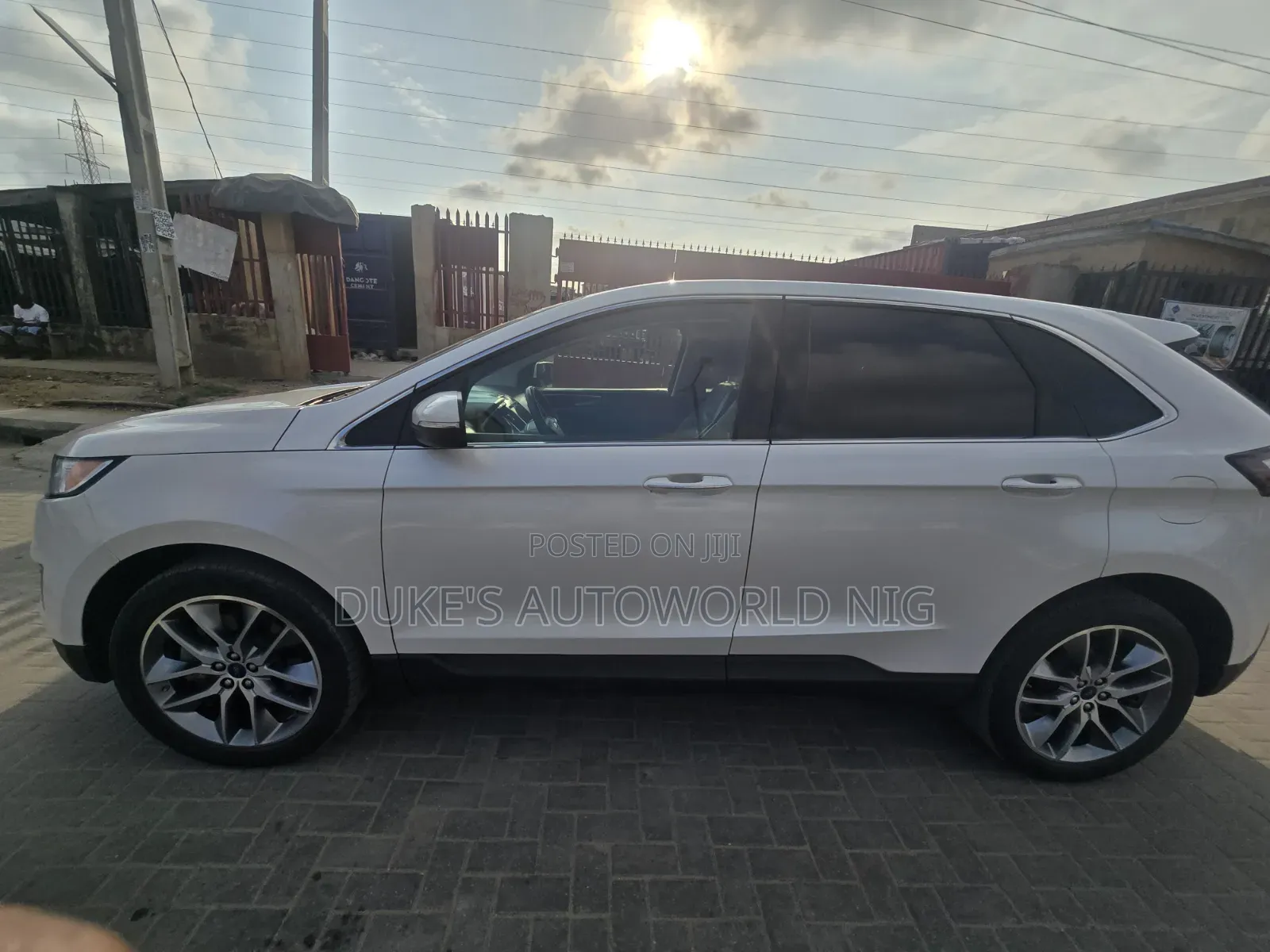 Ford Edge Titanium 4dr AWD (2.0L 4cyl 6A) 2016 White