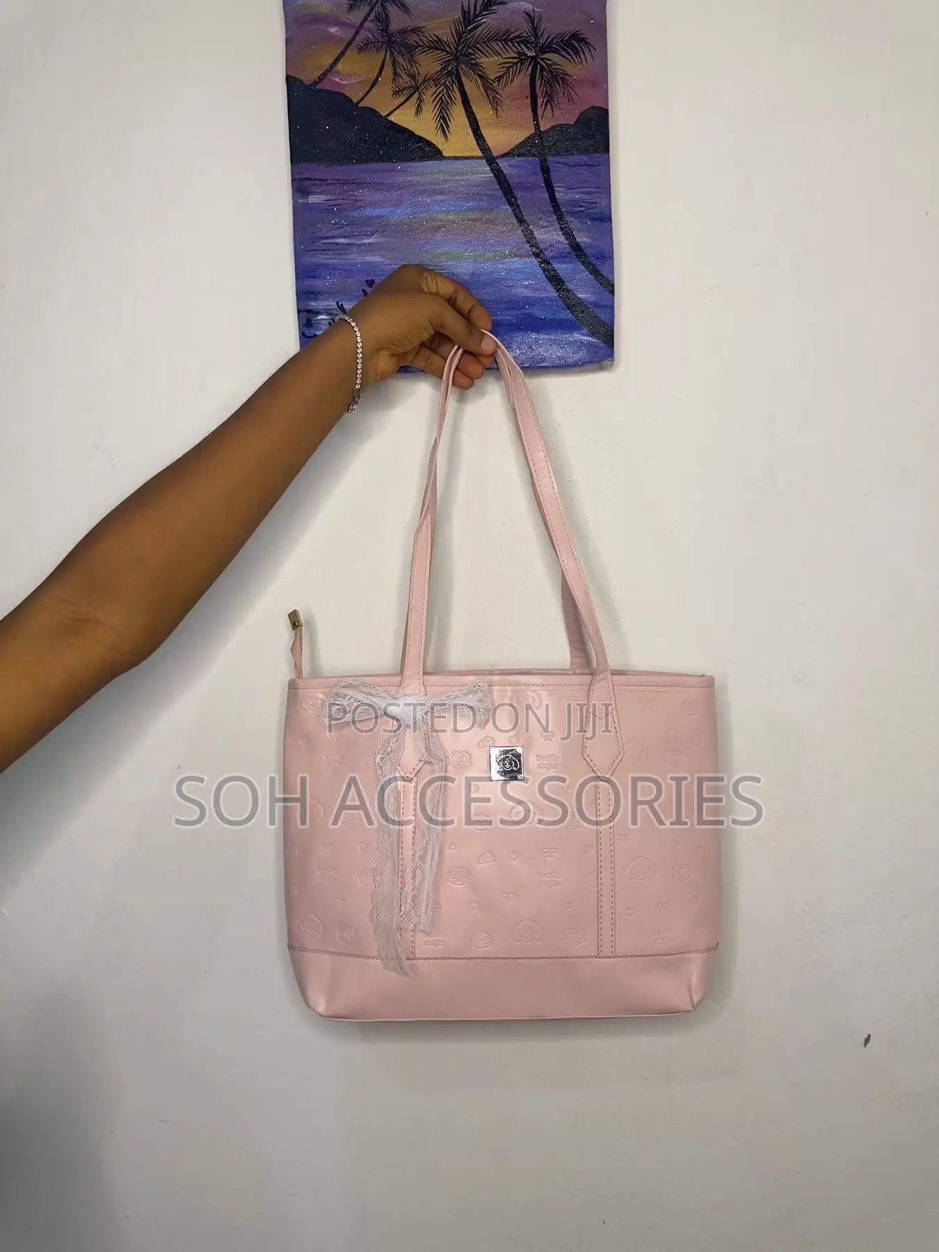 Spacious Leather Tote Bags