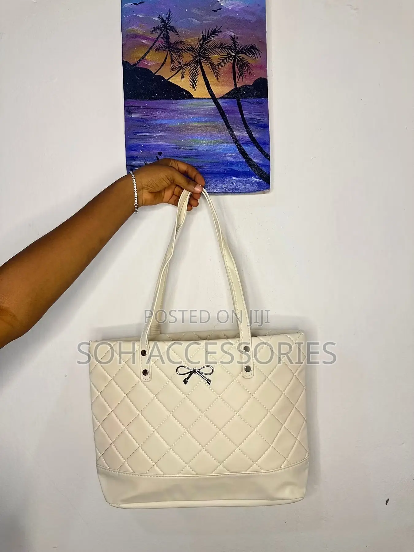 Spacious Leather Tote Bags