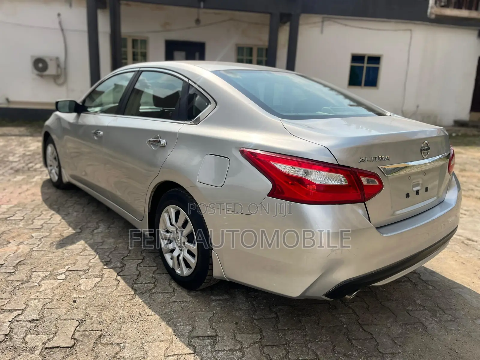 Nissan Altima 2017 Silver