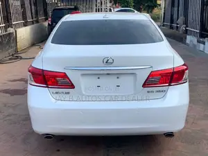 Lexus ES 350 2011 White
