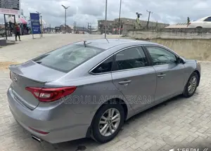 Hyundai Sonata Sport 2.0T Sedan FWD (2.0L 4cyl 6A) 2017 Green