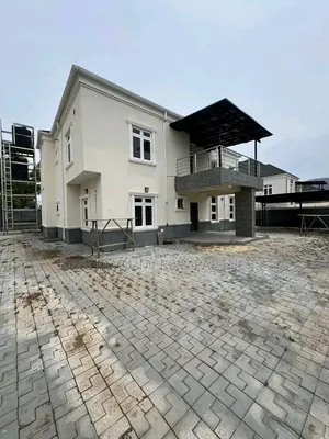 6bdrm Duplex in Admiralty Estate , for sale