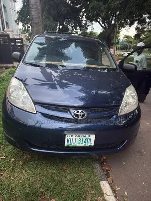 Toyota Sienna 2008 Blue