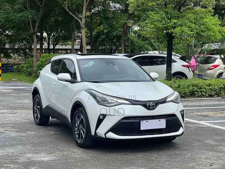 Toyota C-HR 2021 White