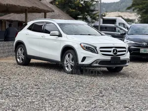 Mercedes-Benz GLA 250 2015 White