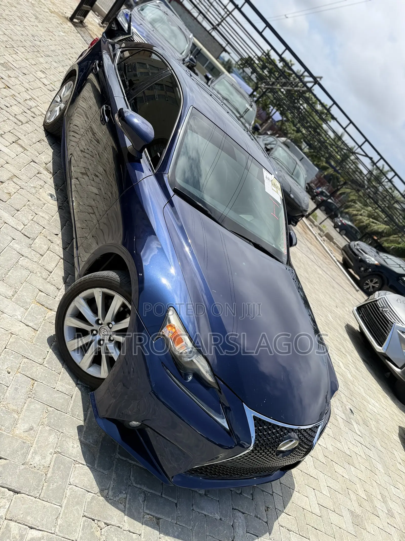 Lexus IS 250 2015 Blue